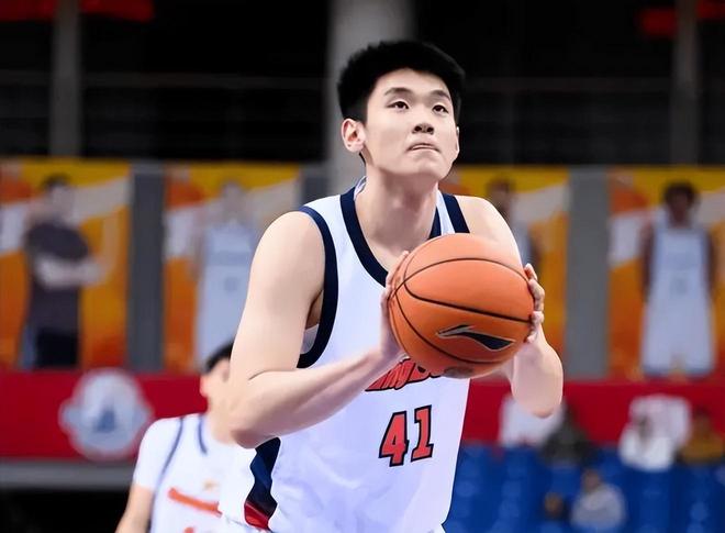 曼联状态低迷又遭伤病潮 数据支持马竞2-1小胜