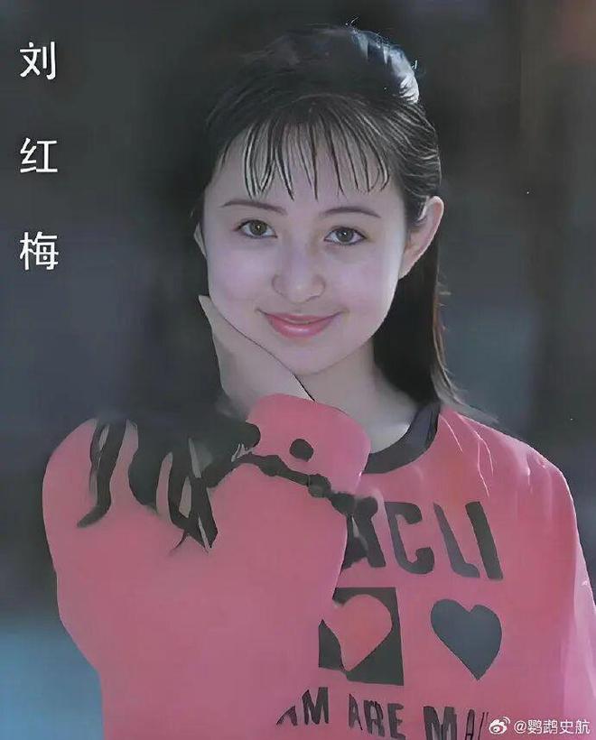 从主持人到“精神病”，49岁无妻无子的李维嘉，不再顾及所谓体面