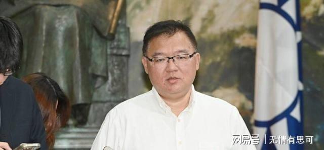 41岁阿莫林迷之微笑！米兰0
