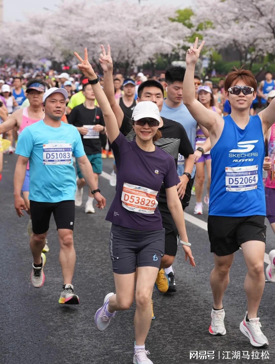 【油价大降】近1.72元/升，连降三次95汽油跌破“7.7元/升”后，插翅上涨，9月“已接近9元/升”，下次9月24日调价，预涨0.5元/升！