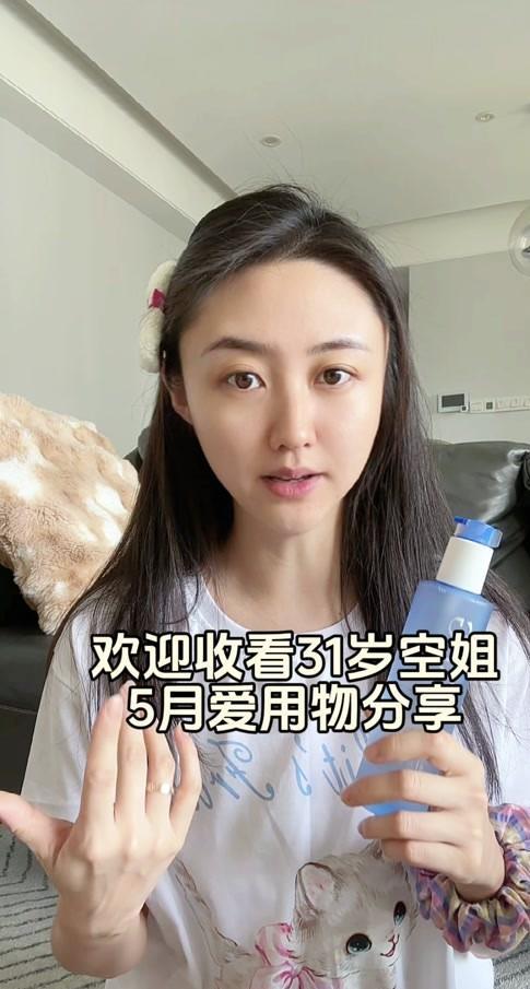 太丝滑！上海男篮外援弗格活动现场一套“中文”连招引爆全场