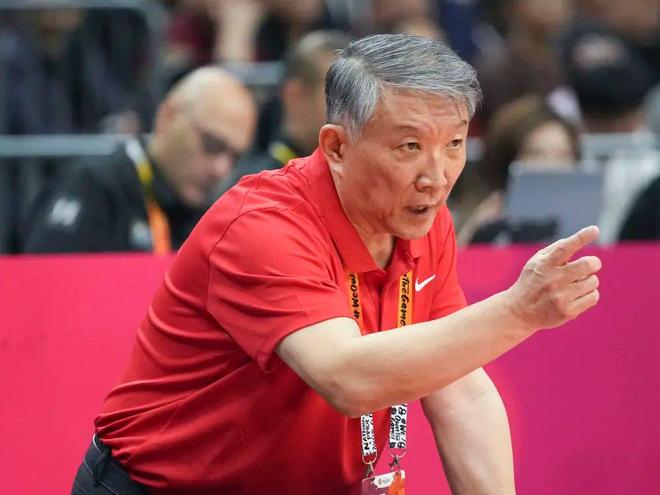 穆里尼奥调侃曼城时 皇马后院起火了