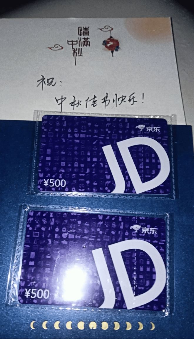 东体:斯卢茨基用近乎里皮式的决绝与体面为申花生涯画上句号