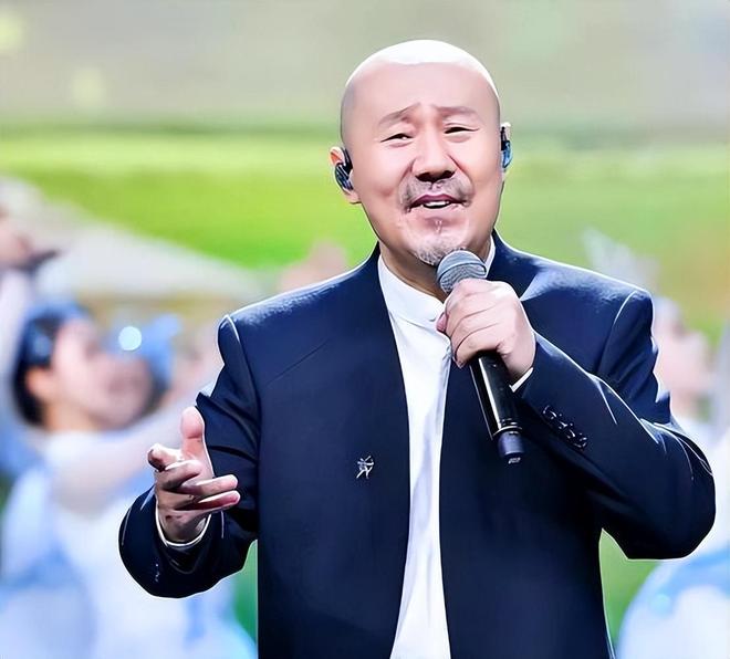 成都蓉城赞助商公司老总社媒发文!直言莫让榜首,成虚浮荣光