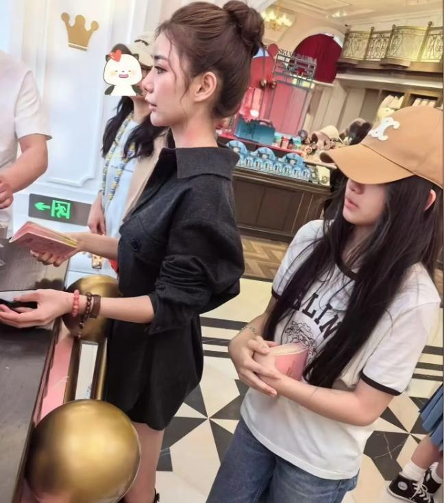 世界杯口碑崩盘！穆里尼奥一招盘活，皇马争议王牌迎来重生